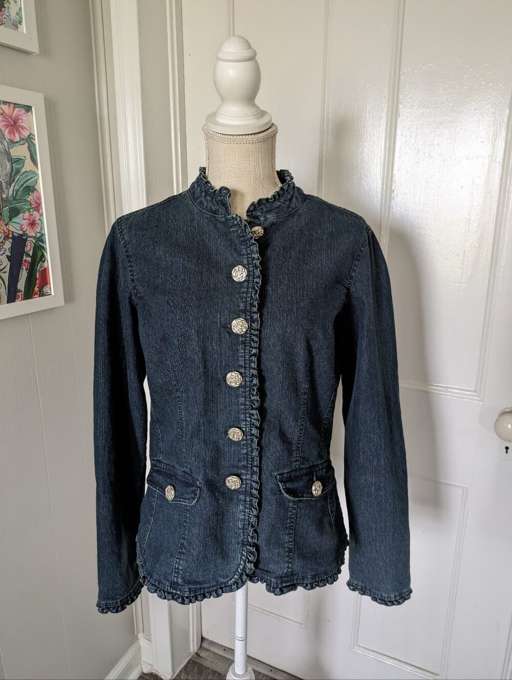 Baccini Denim Jean Jacket Ruffle Edge Silver Buttons Women's Size Large *